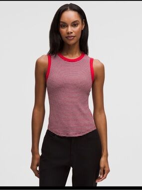 NWT Lululemon Hold Tight Crewneck Tank Size 0
